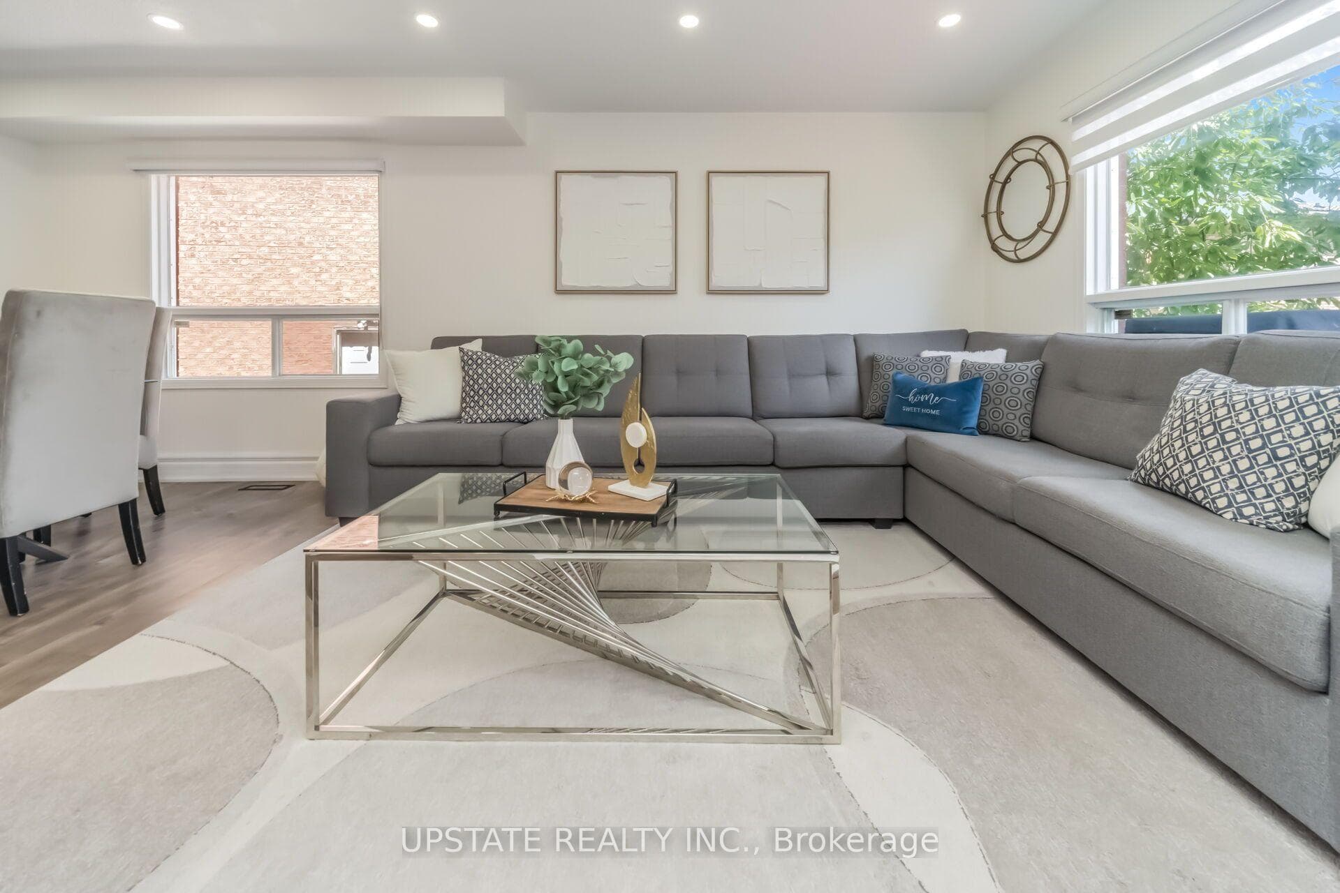 145 Valonia Drive photo 10
