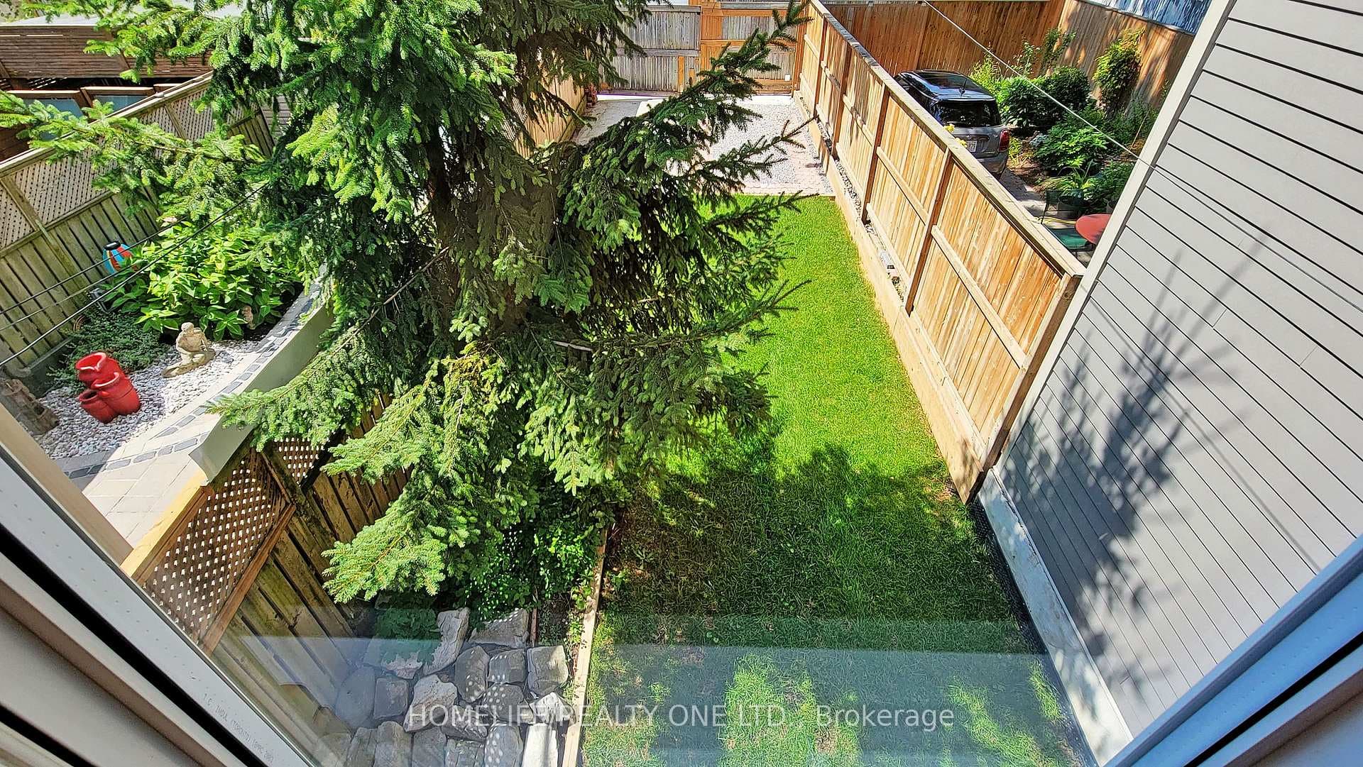 312 Berkeley Street photo 31