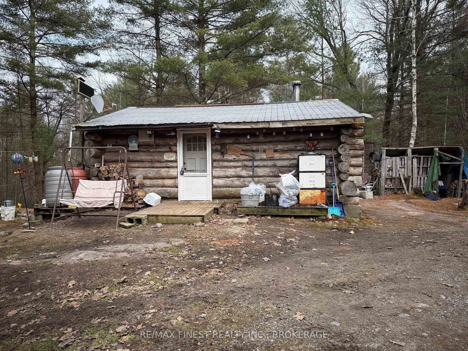 2066 Echo Lake Road photo 4