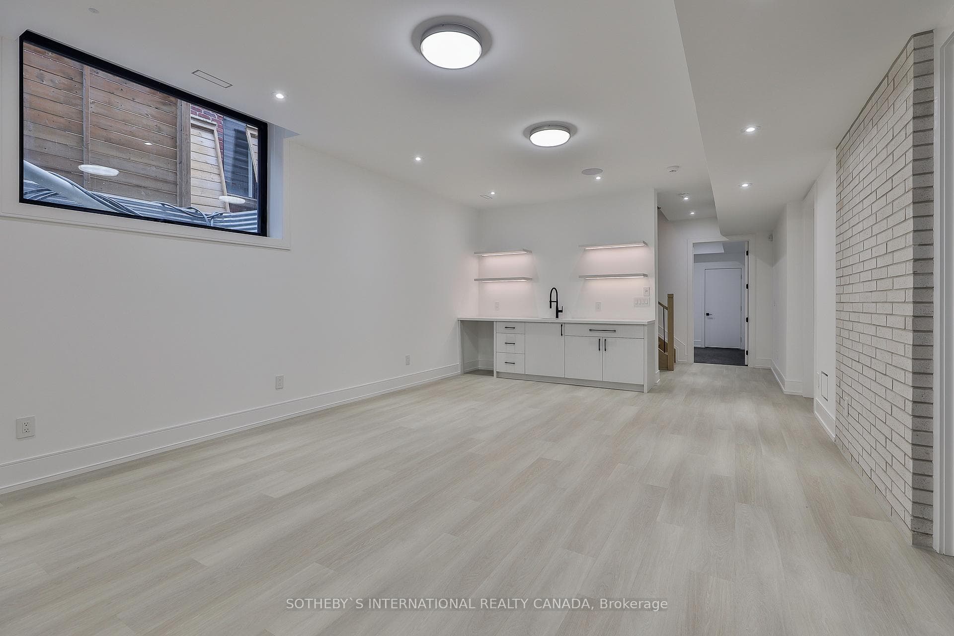 220 Harlandale Avenue photo 36