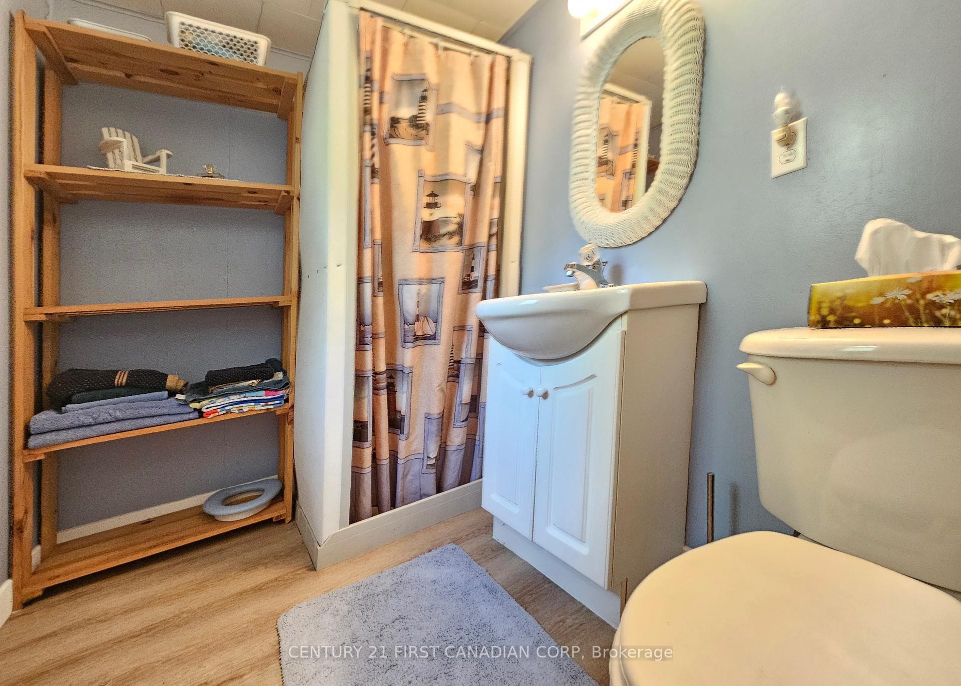 6346 London Road photo 22