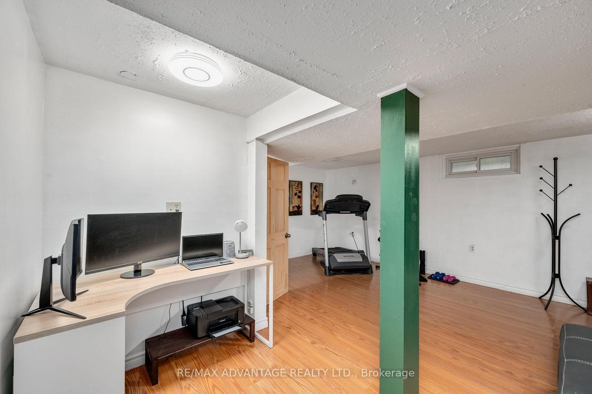 21 Renny Crescent photo 15