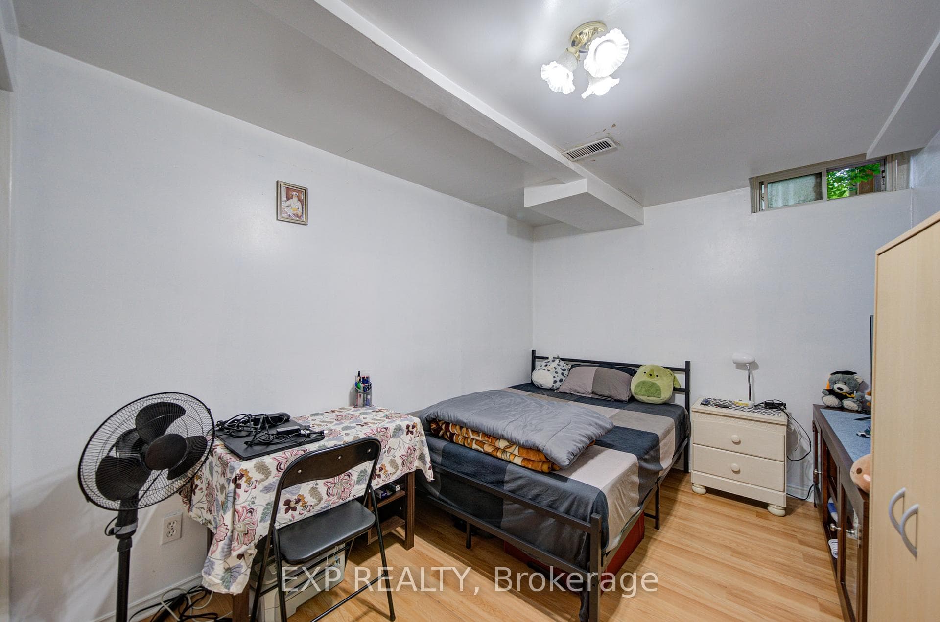59 Yorkland Street photo 41