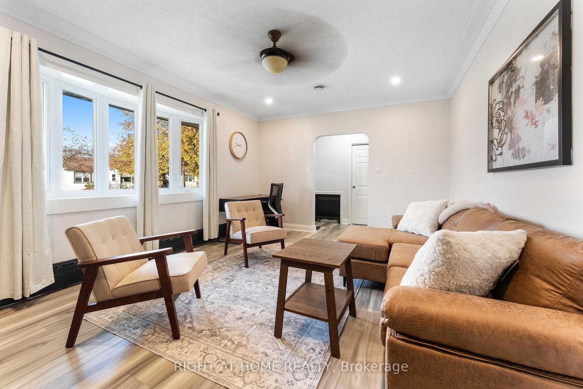 47 Marshall Avenue photo 4