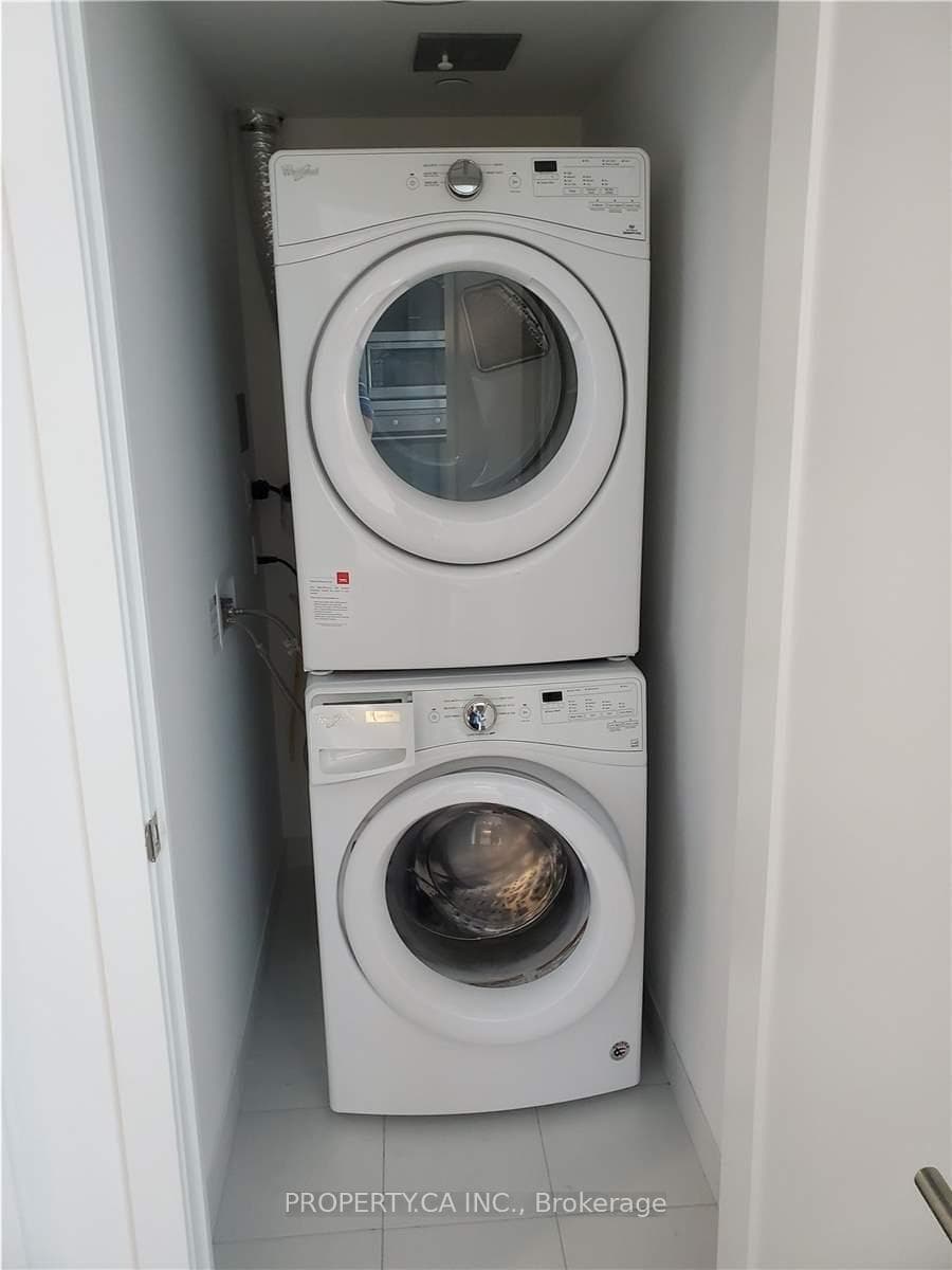 10 York Street Unit 3809 photo 7