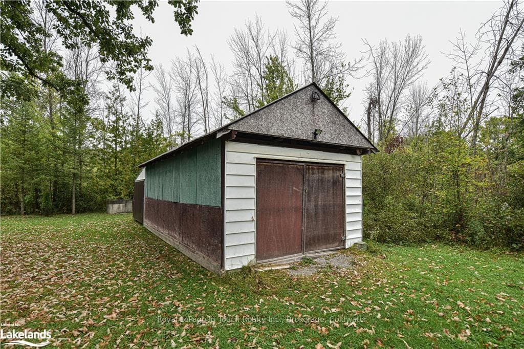 24 QUARRY Road photo 17