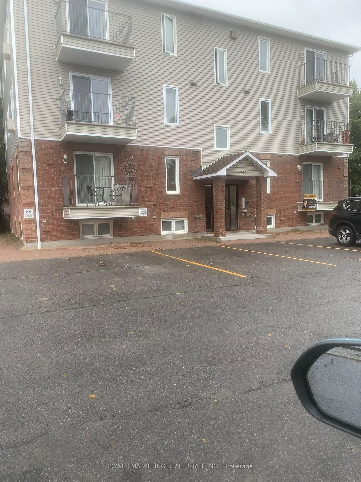 902 Notre Dame Street Unit 100 photo 1