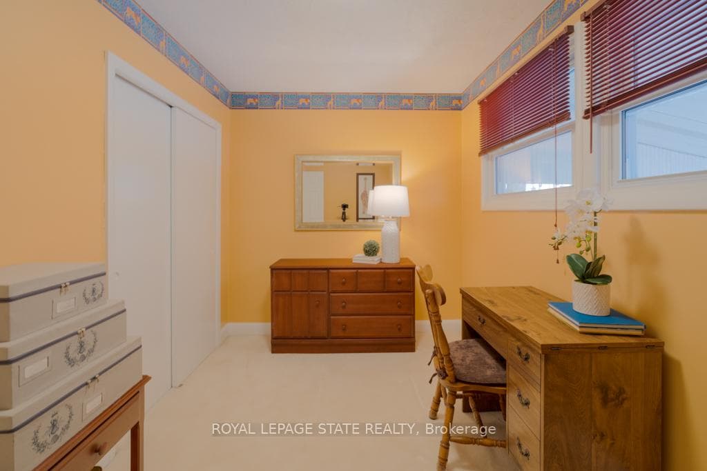 99 Byron Avenue photo 15