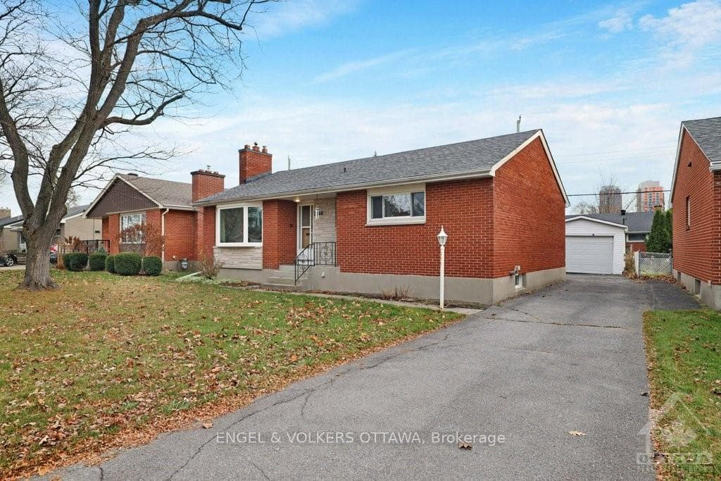 2368 DRURY Lane photo 3