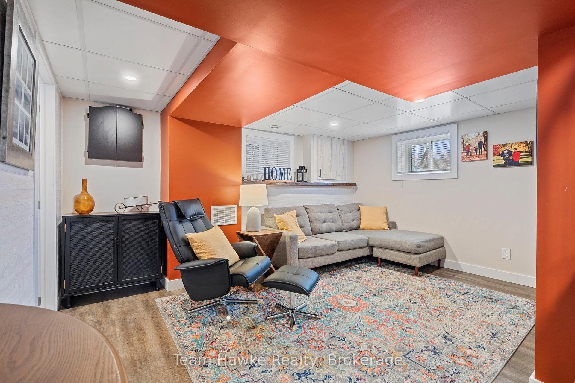475 Colborne Street photo 33