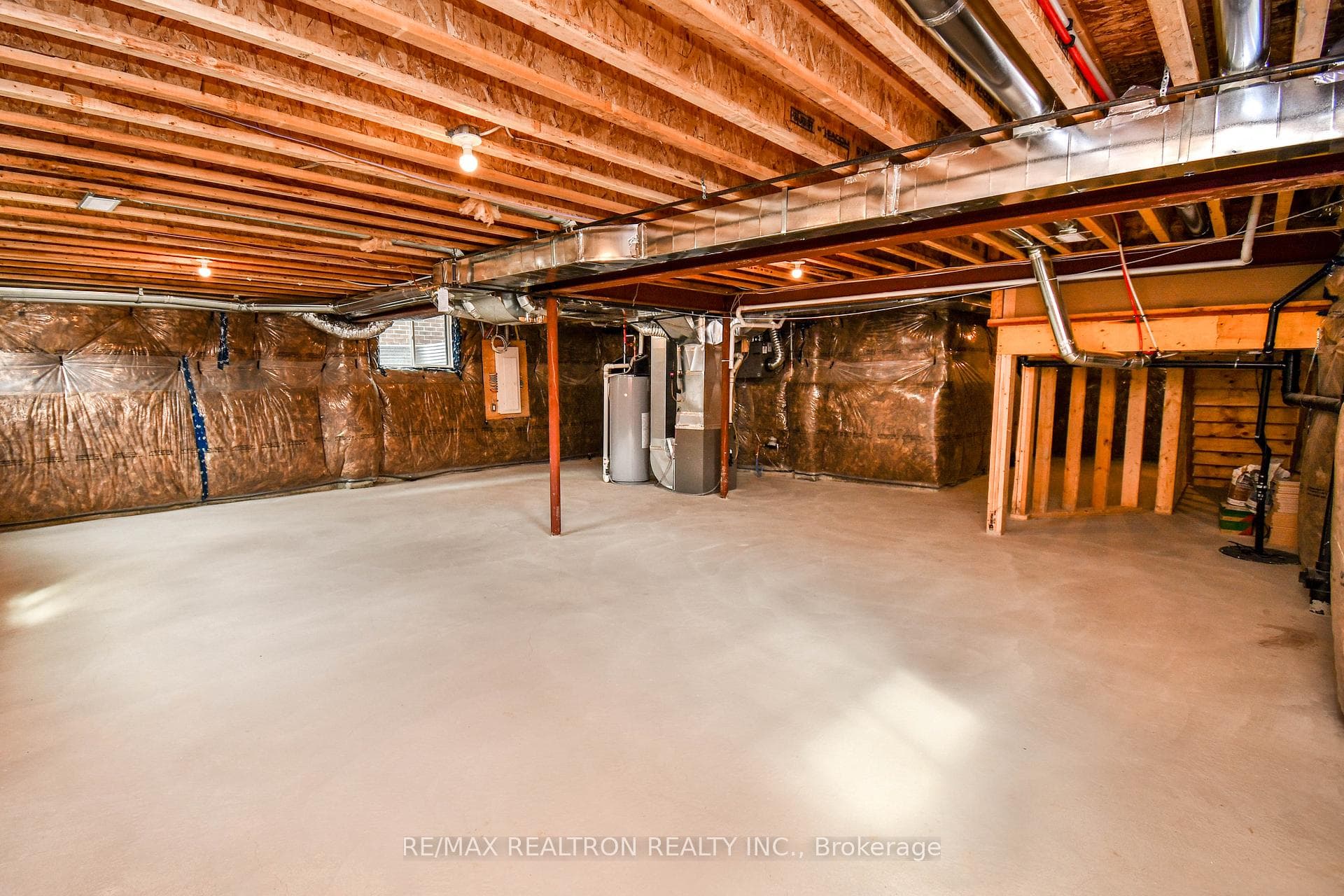 36 Del Ray Crescent photo 31
