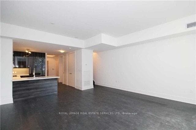 39 Queens Quay Unit Th110 photo 4