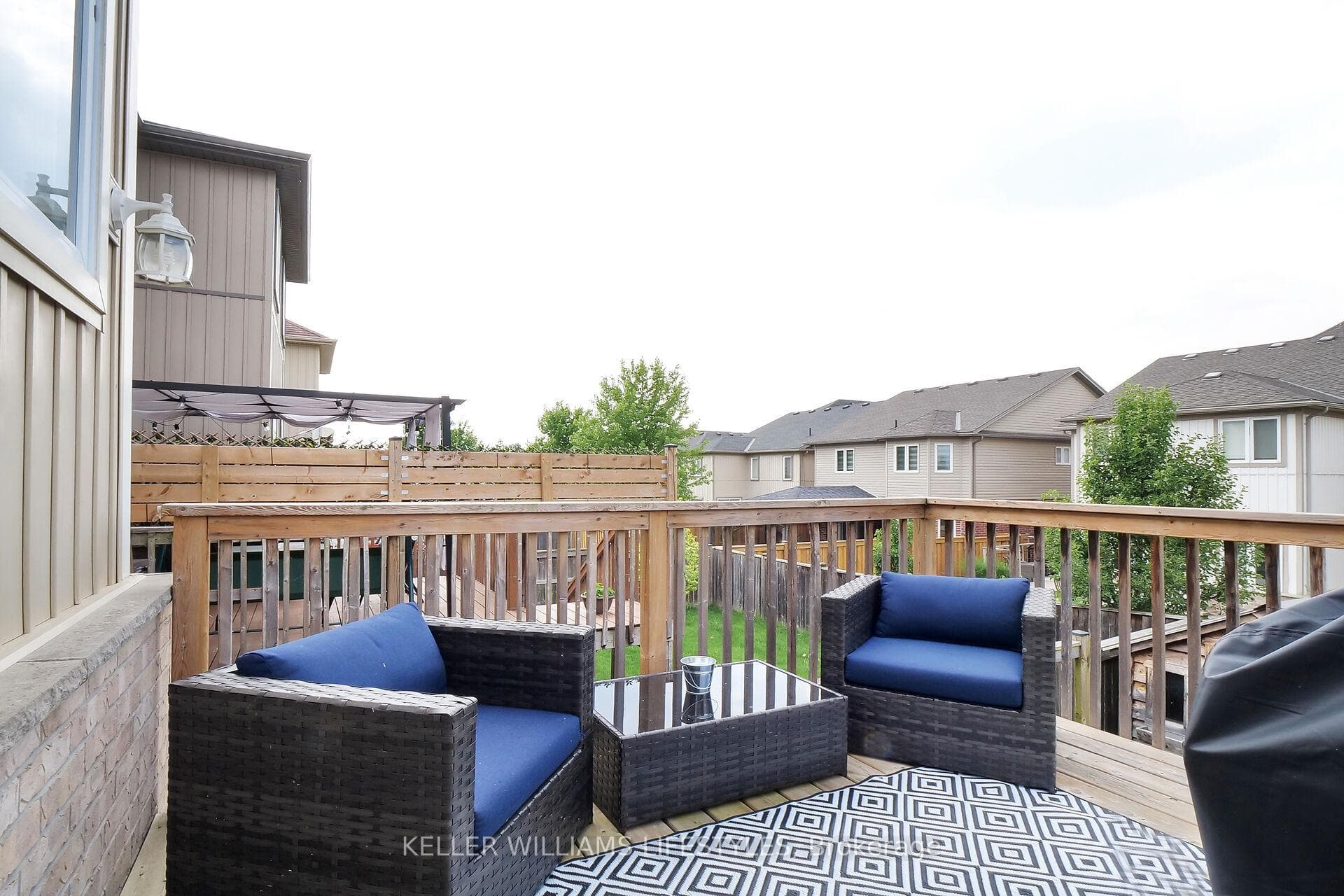 1670 Cedarcreek Crescent photo 30