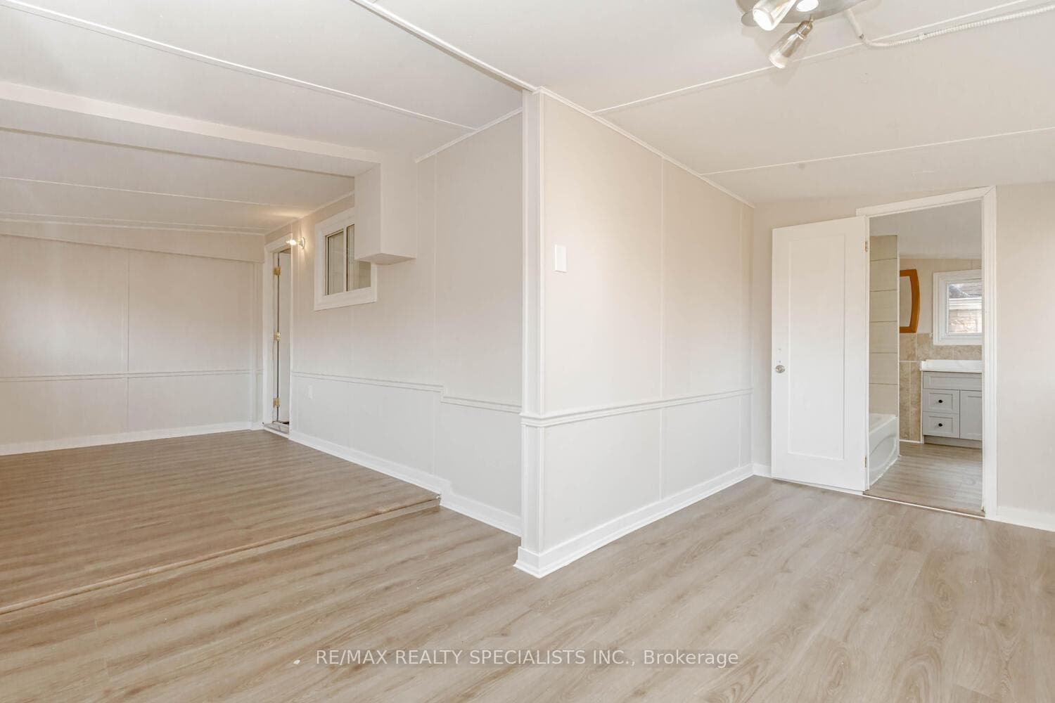 206 Green Road photo 17