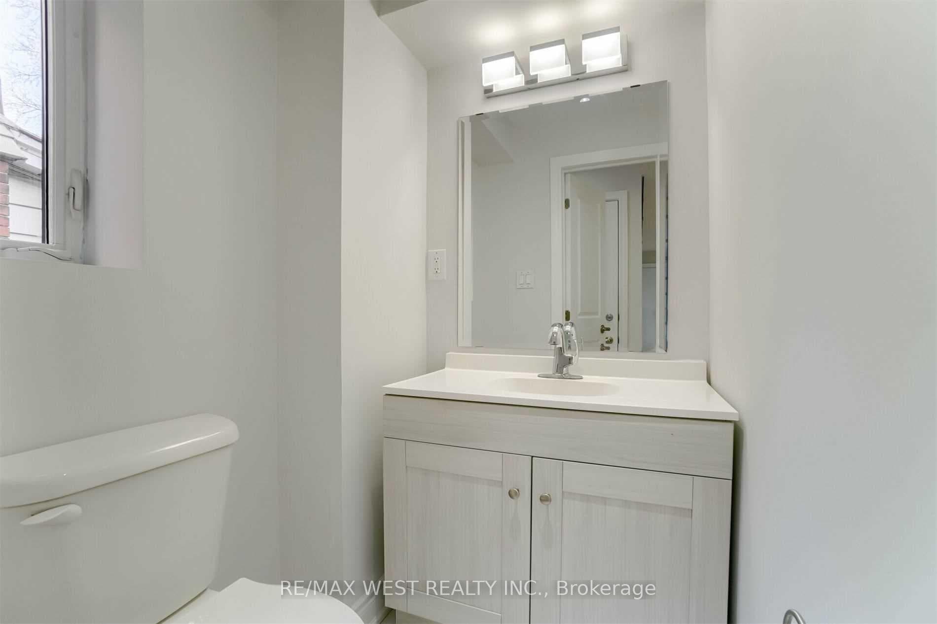63 Belvidere Avenue photo 9