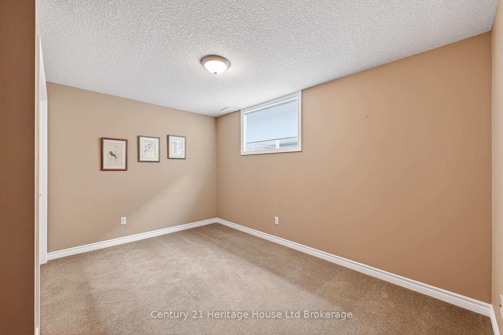 643 Southwood Way photo 24