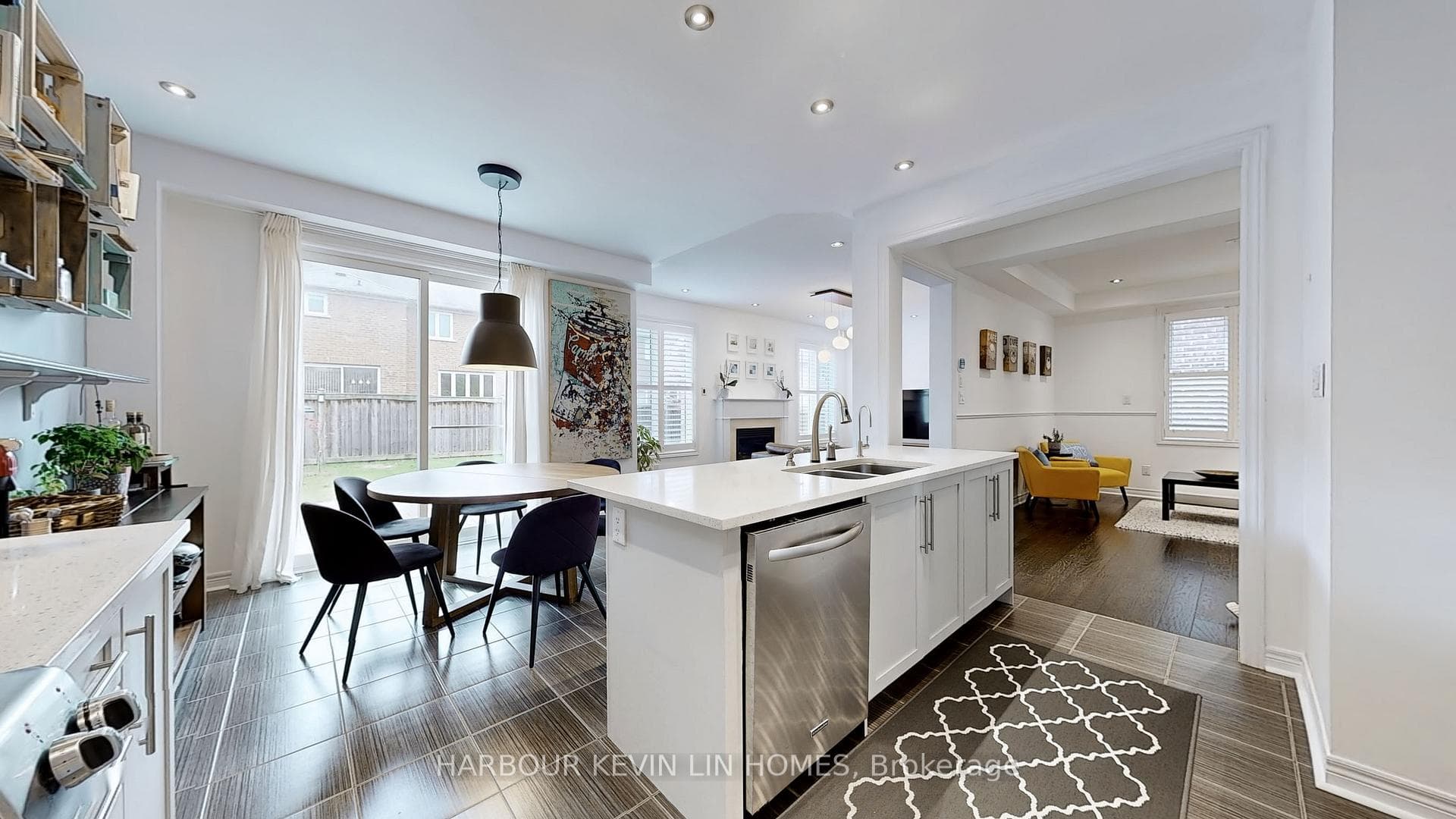21 Freesia Road photo 14