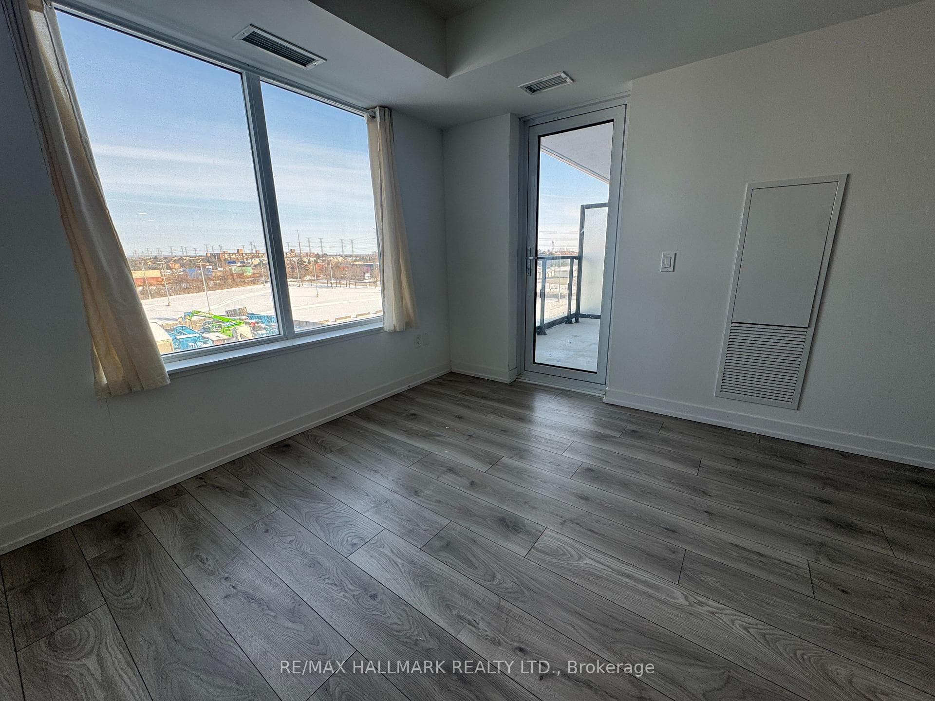 1455 Celebration Drive Unit 512 photo 9
