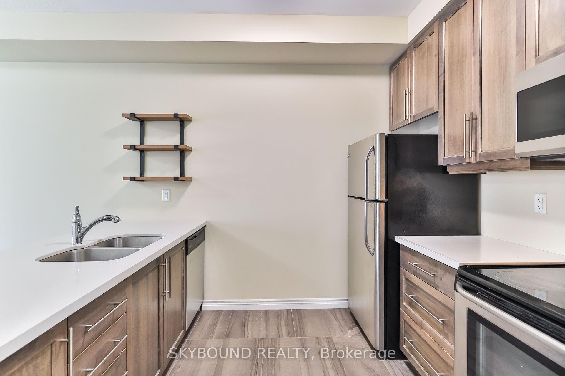 2 Egleston Lane photo 15