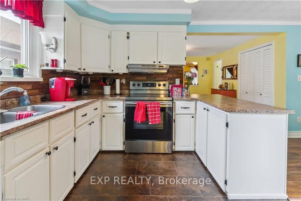 47 WILEY Street photo 23