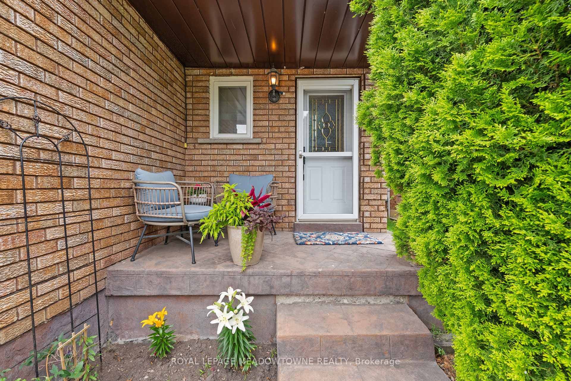 3453 Bertrand Road photo 2