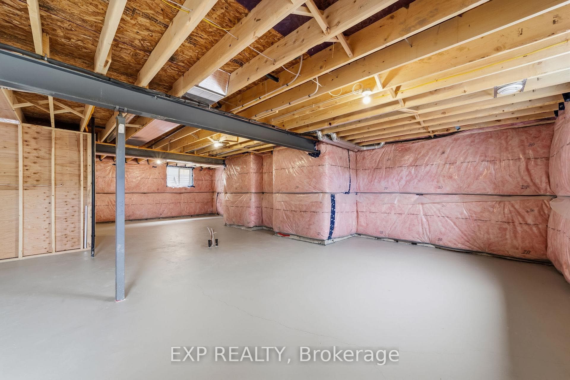 404 Erie Street photo 30