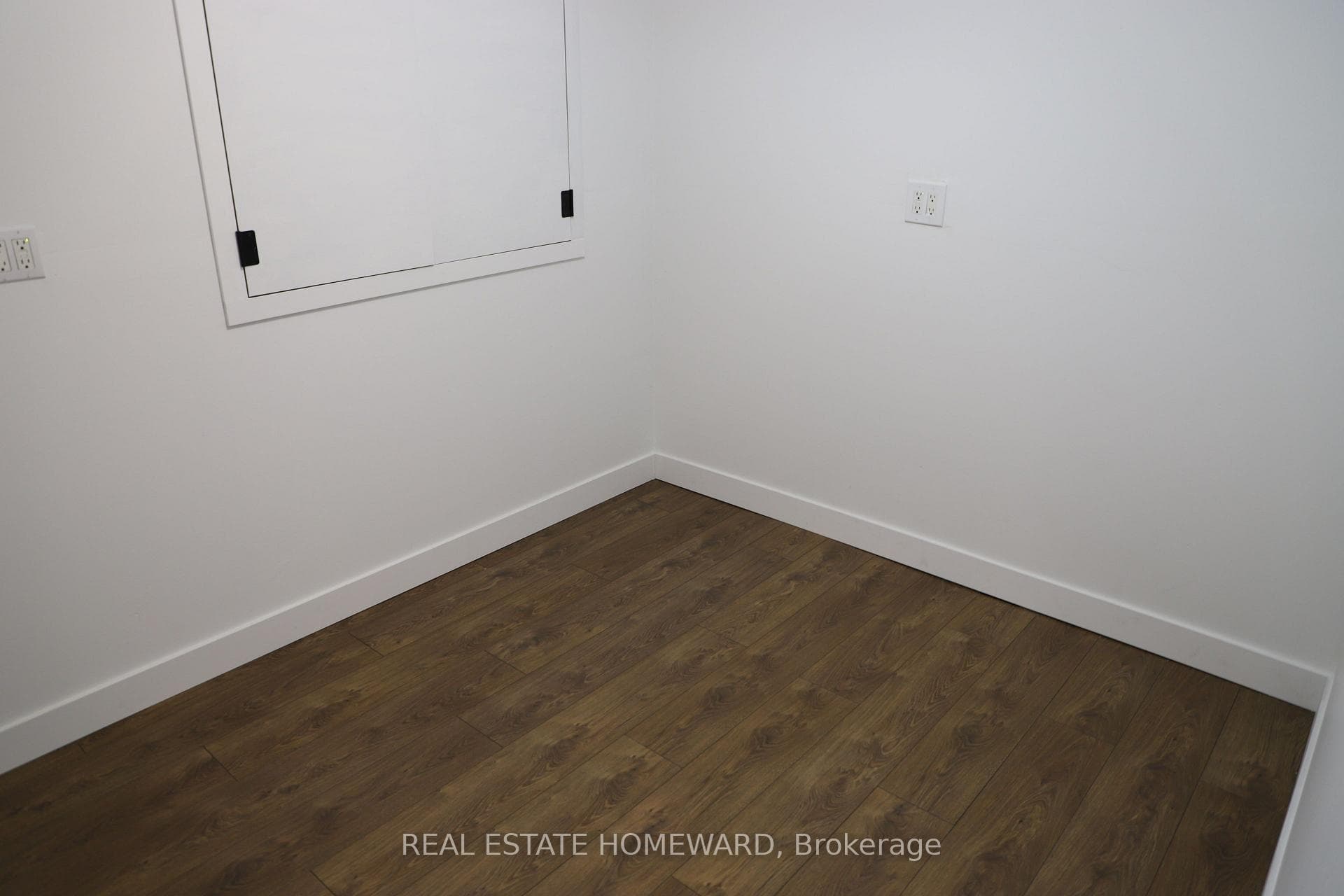 1212 Fox Hill Street Unit Bsmt photo 16