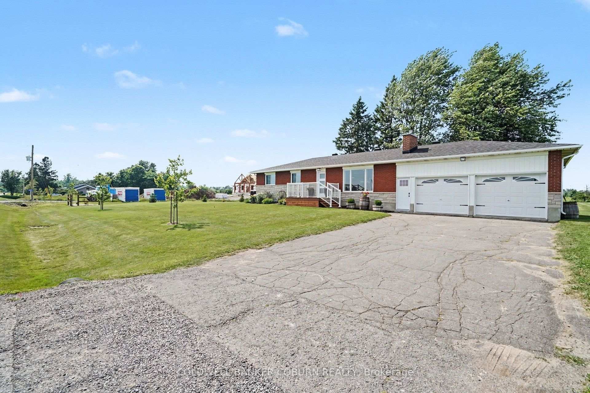 11895 Cloverdale Road photo 2