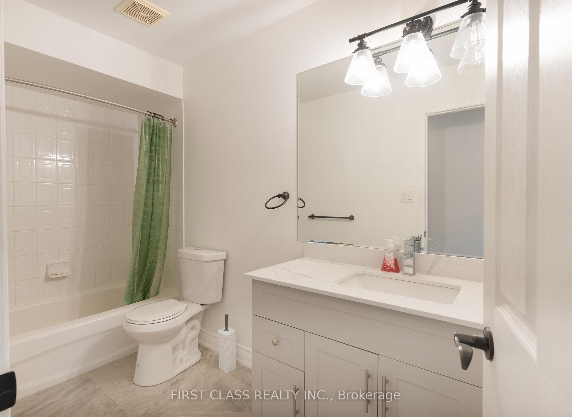 568 Pelletier Court photo 15