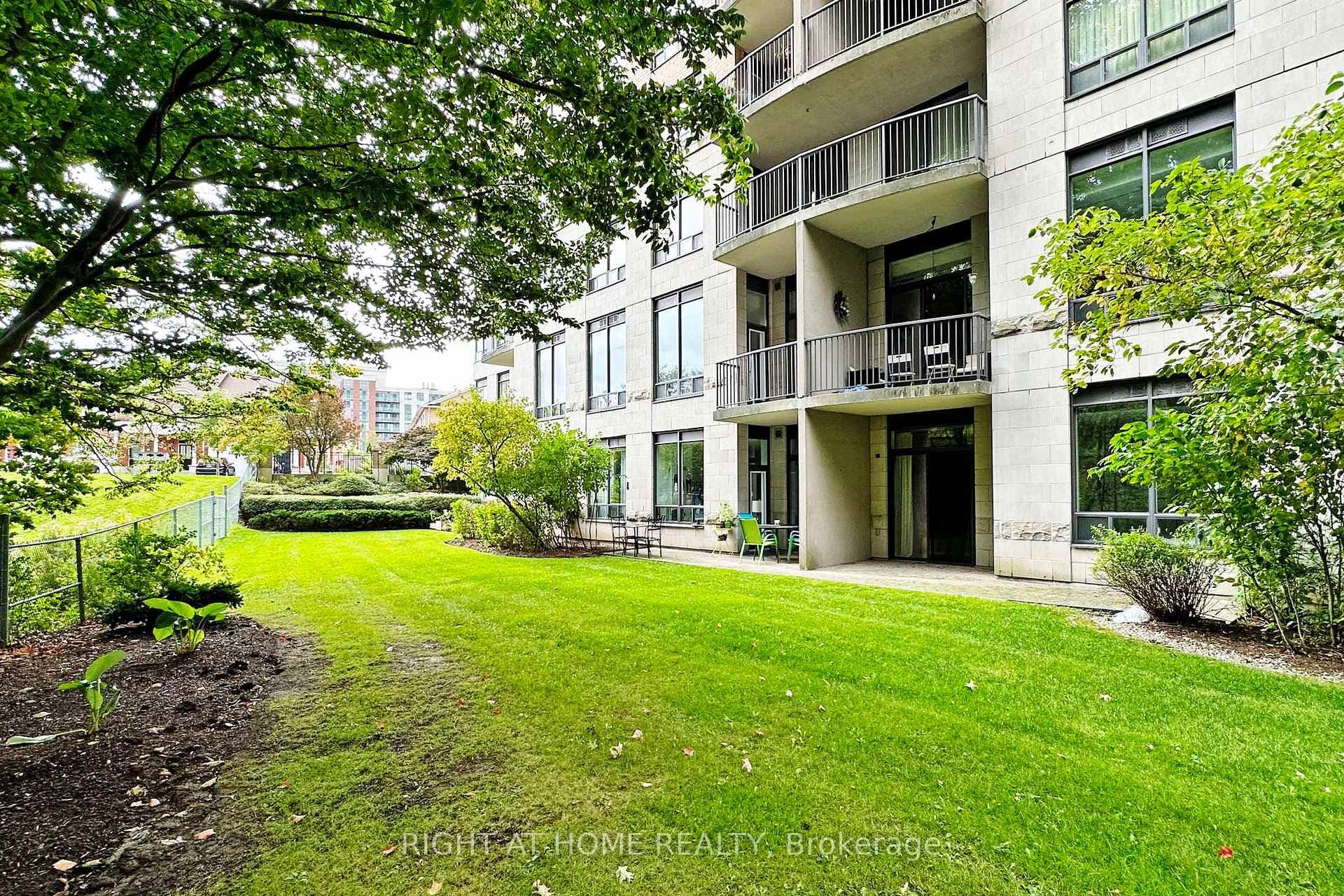 16 Dallimore Circle Unit T12 photo 27