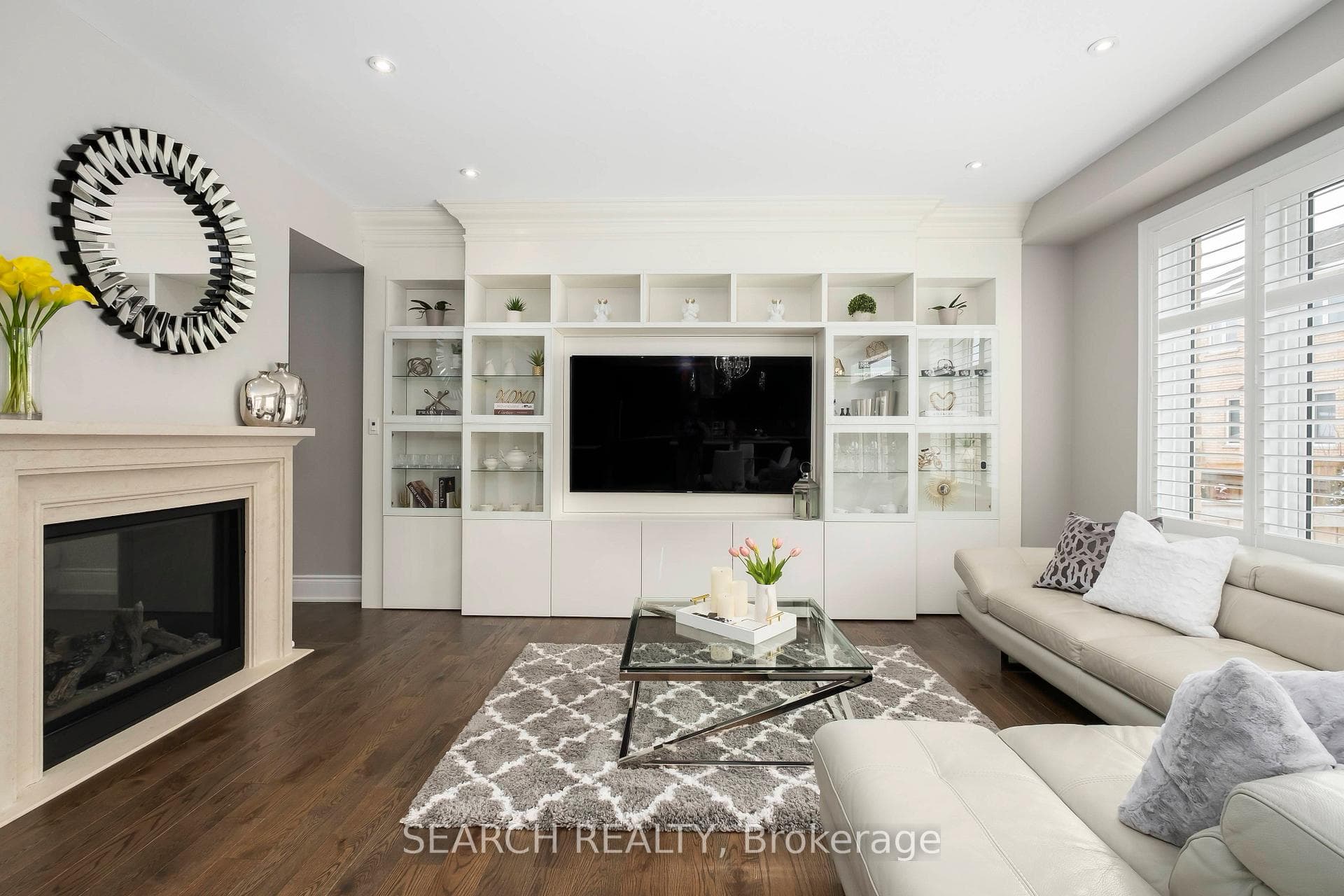 127 Beaconsfield Drive photo 8