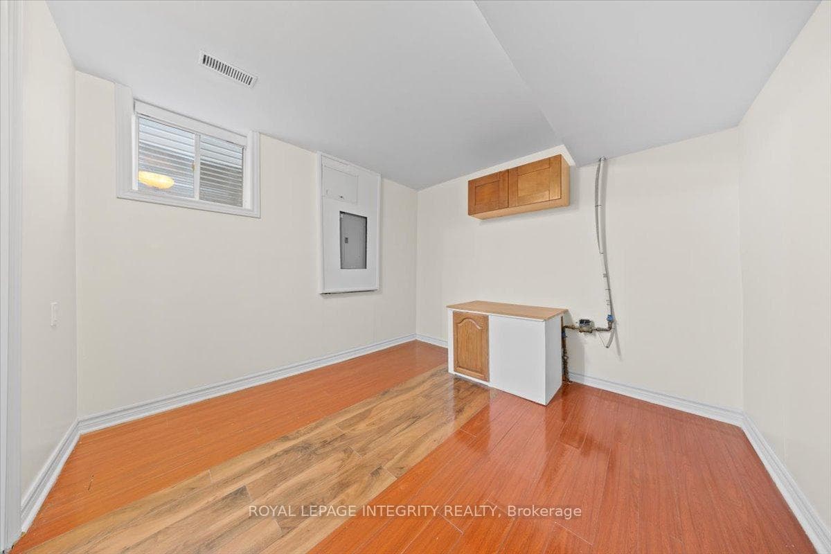 578 Sunlit Circle photo 35