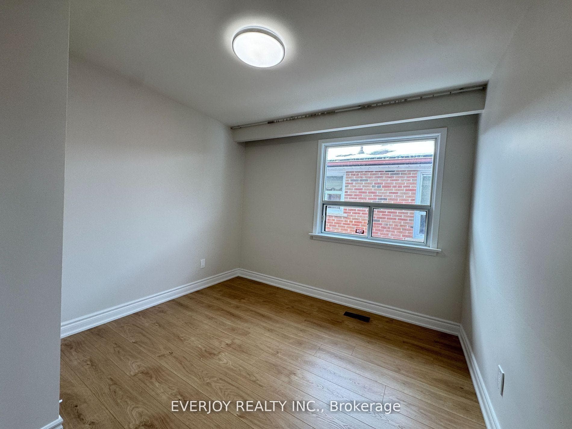 256 Drewry Avenue Unit Main Fl photo 18