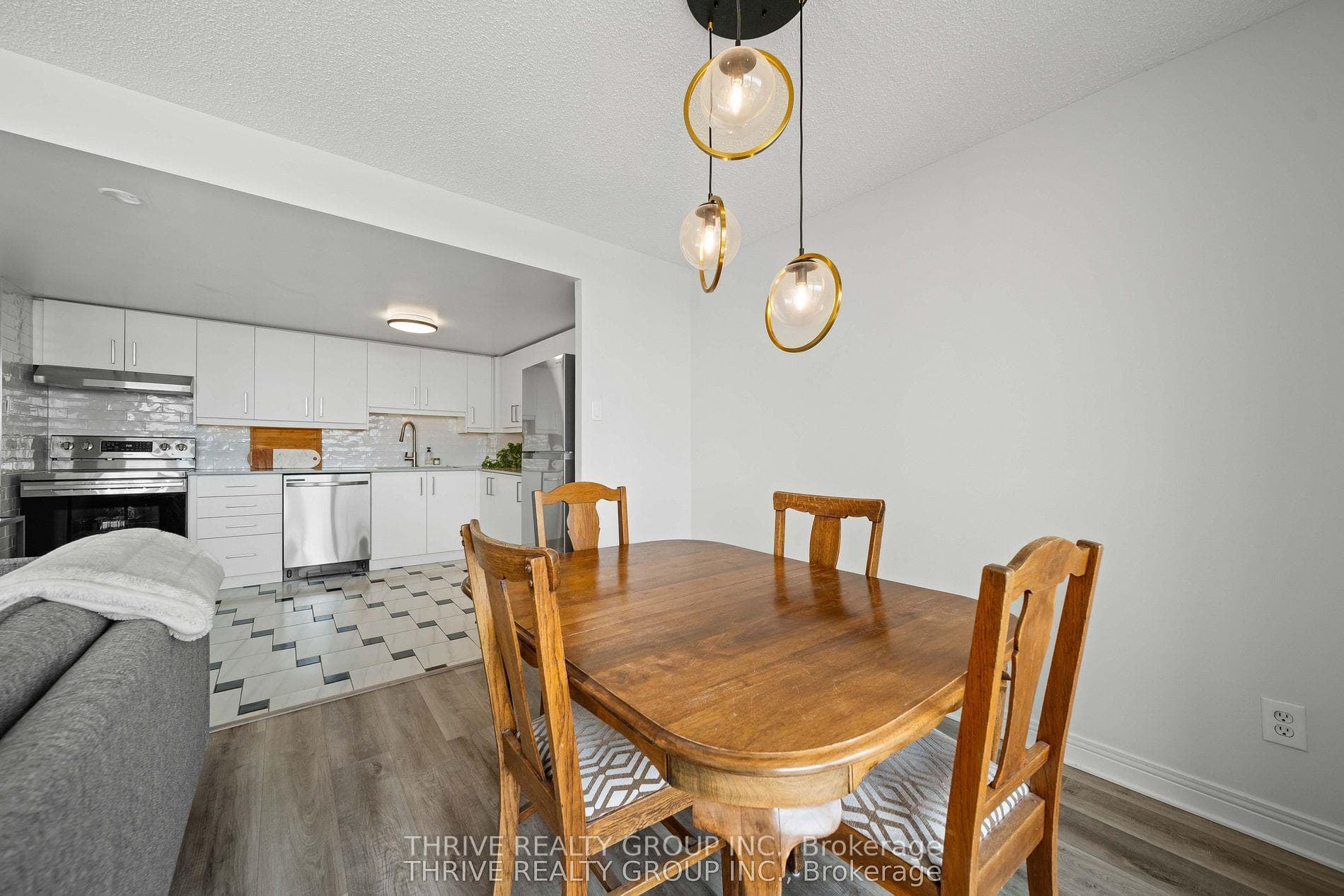 600 Talbot Street Unit 803 photo 9