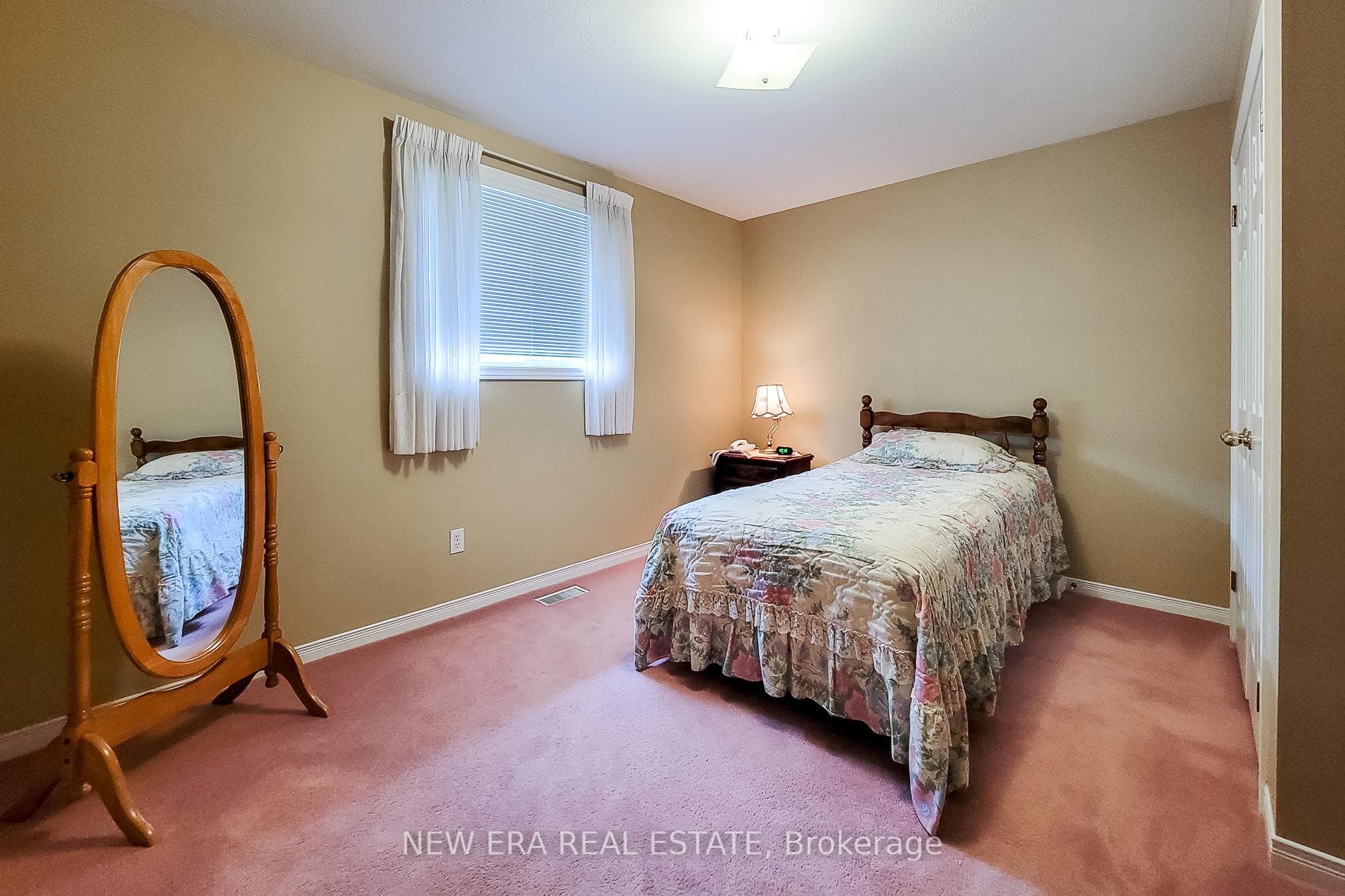 31 Foxmeadow Drive photo 26