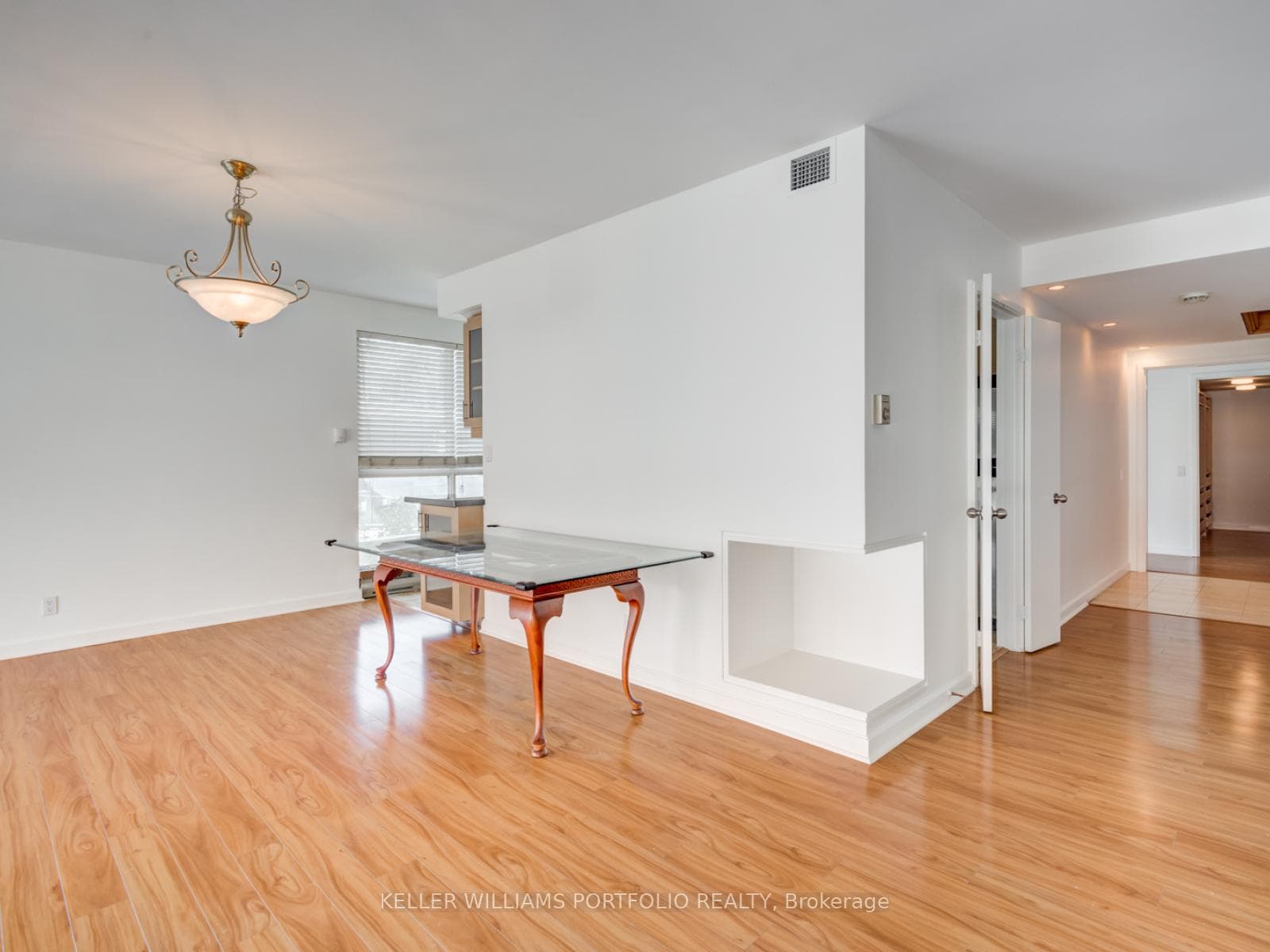 480 Queens Quay Unit 301W photo 13