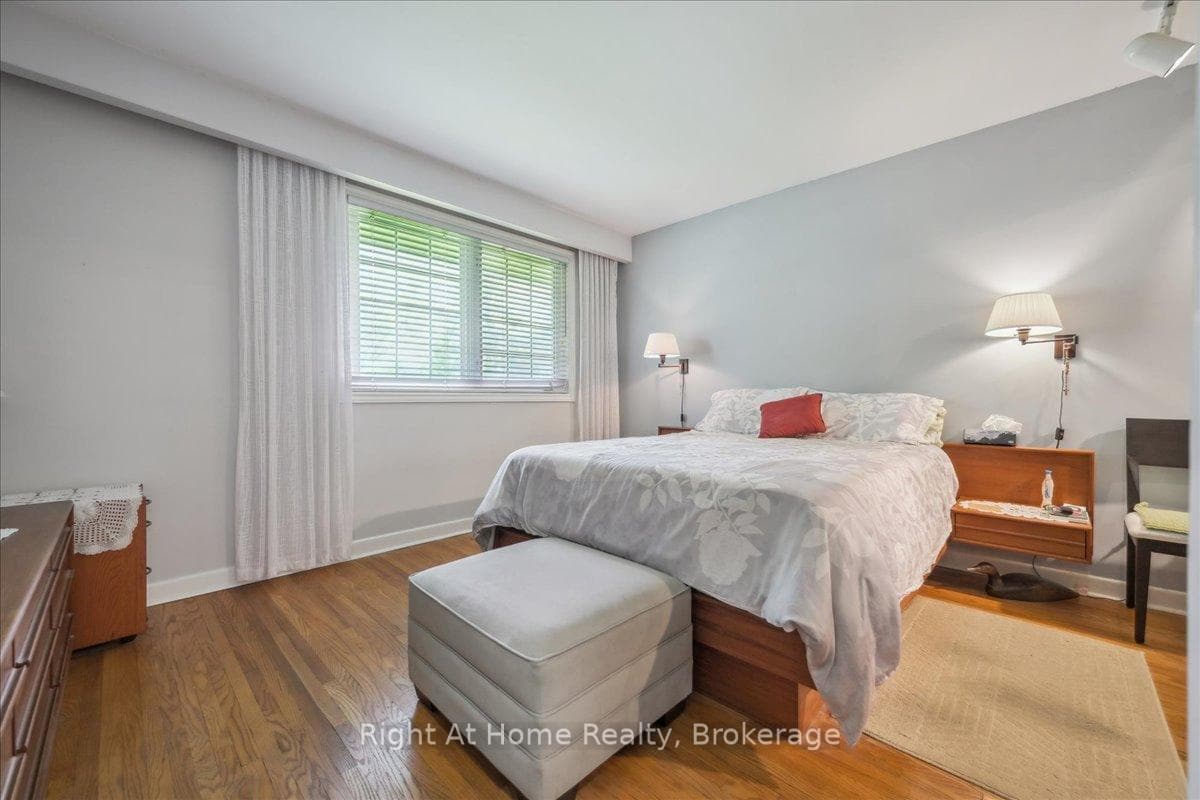 357 Seaton Drive photo 19