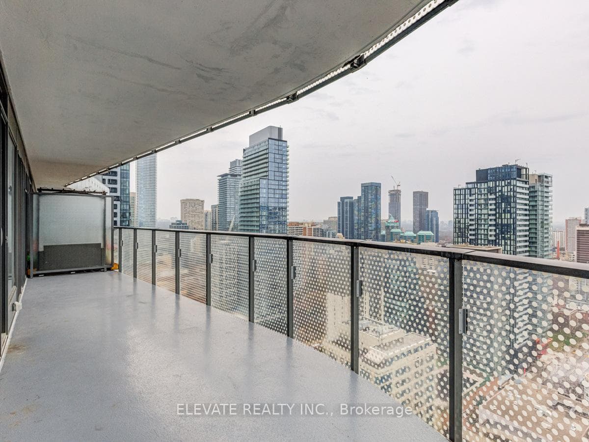 11 Wellesley Street Unit 2702 photo 14