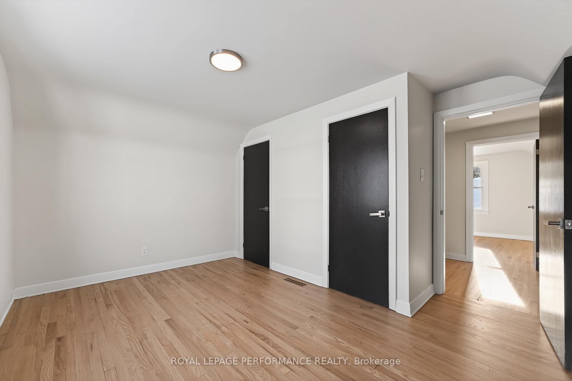 274 Compton Avenue photo 30