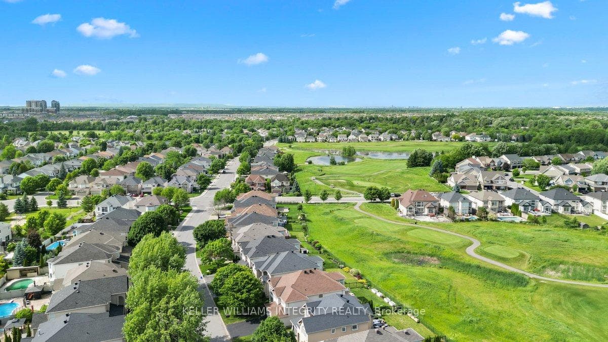 16 Blackshire Circle photo 7