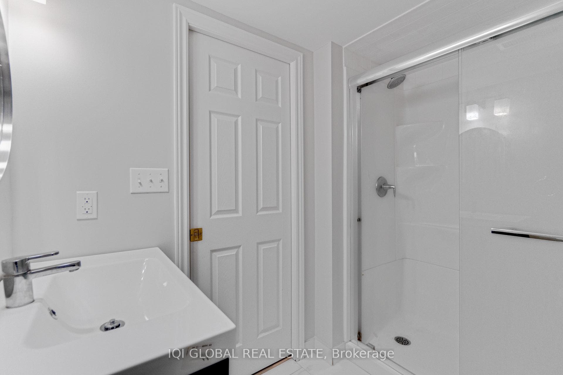 516 Virginia Creeper Street photo 30