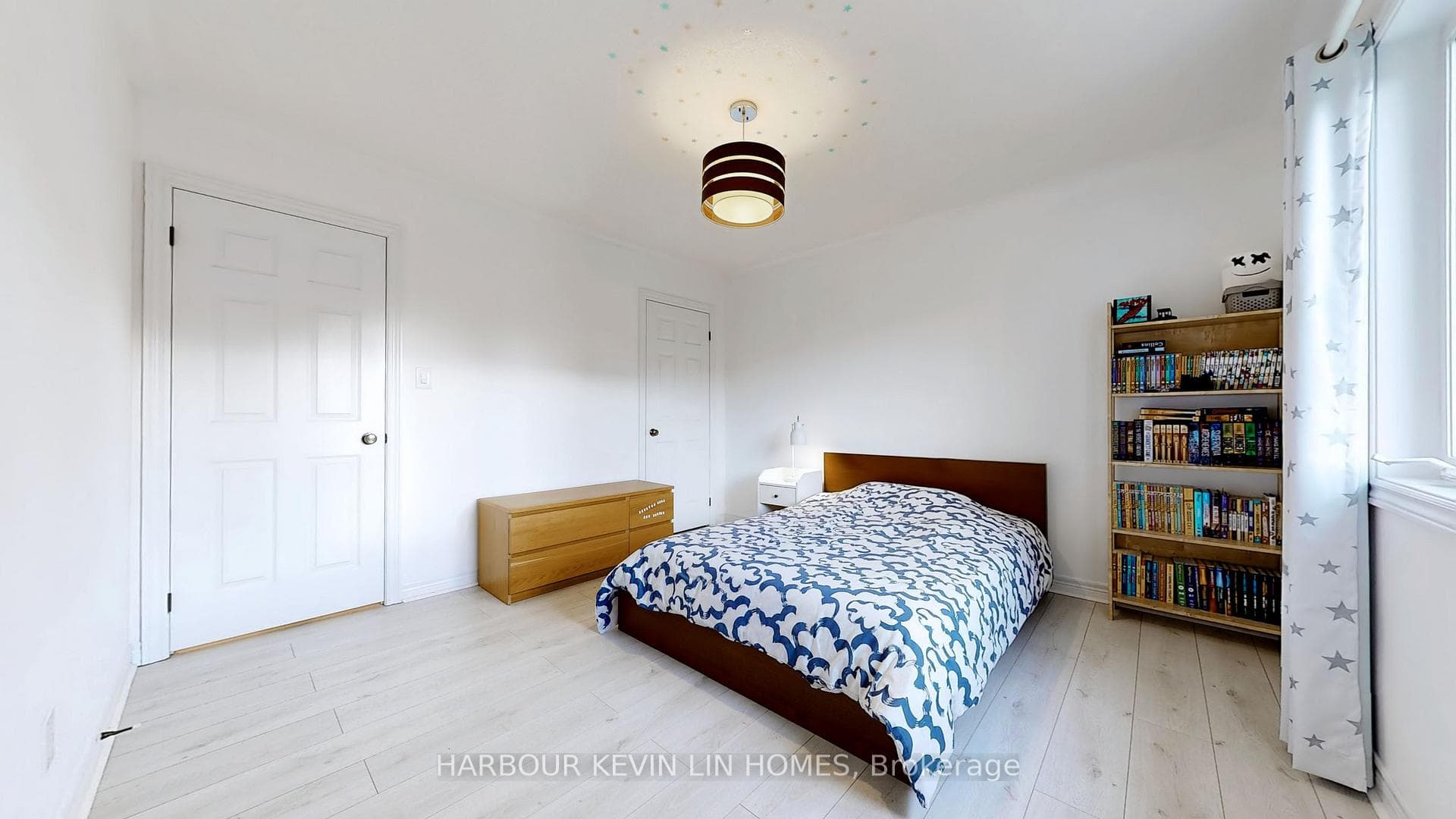 21 Freesia Road photo 28