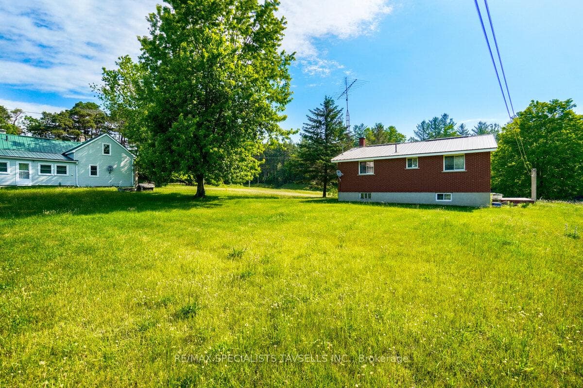938198 Airport Road photo 20