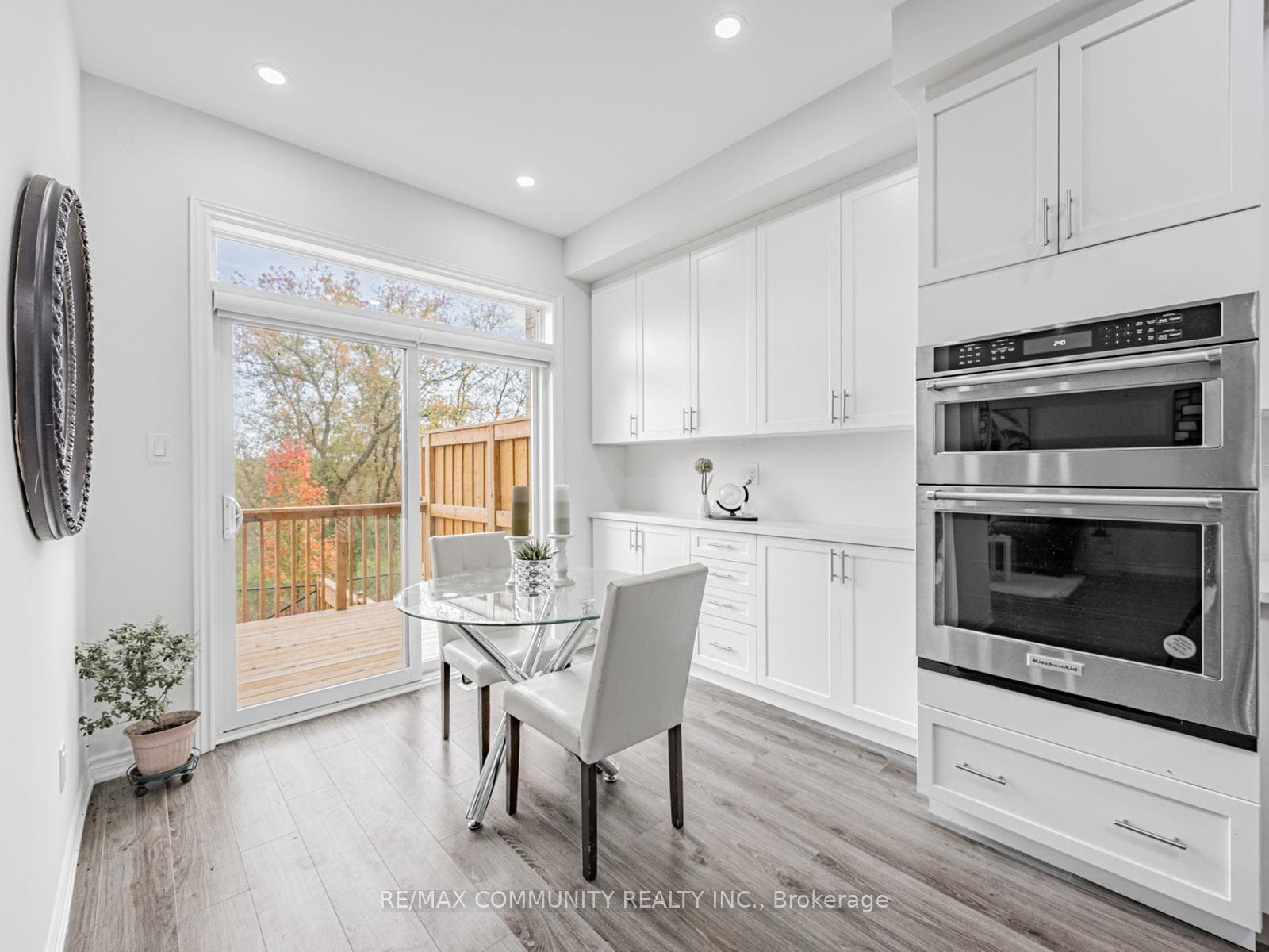 49 Hickling Lane photo 14