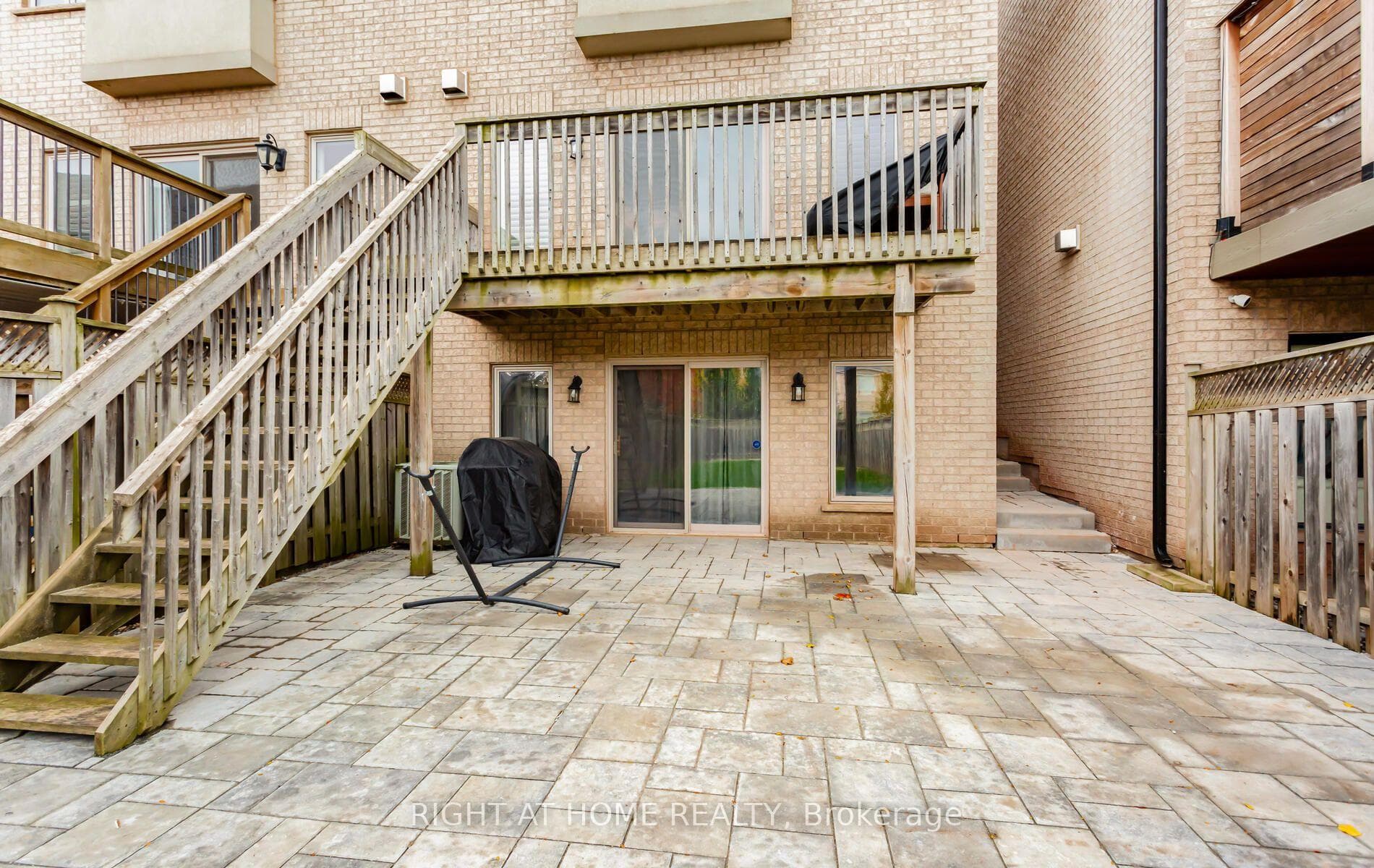 2419 Wasaga Drive photo 44
