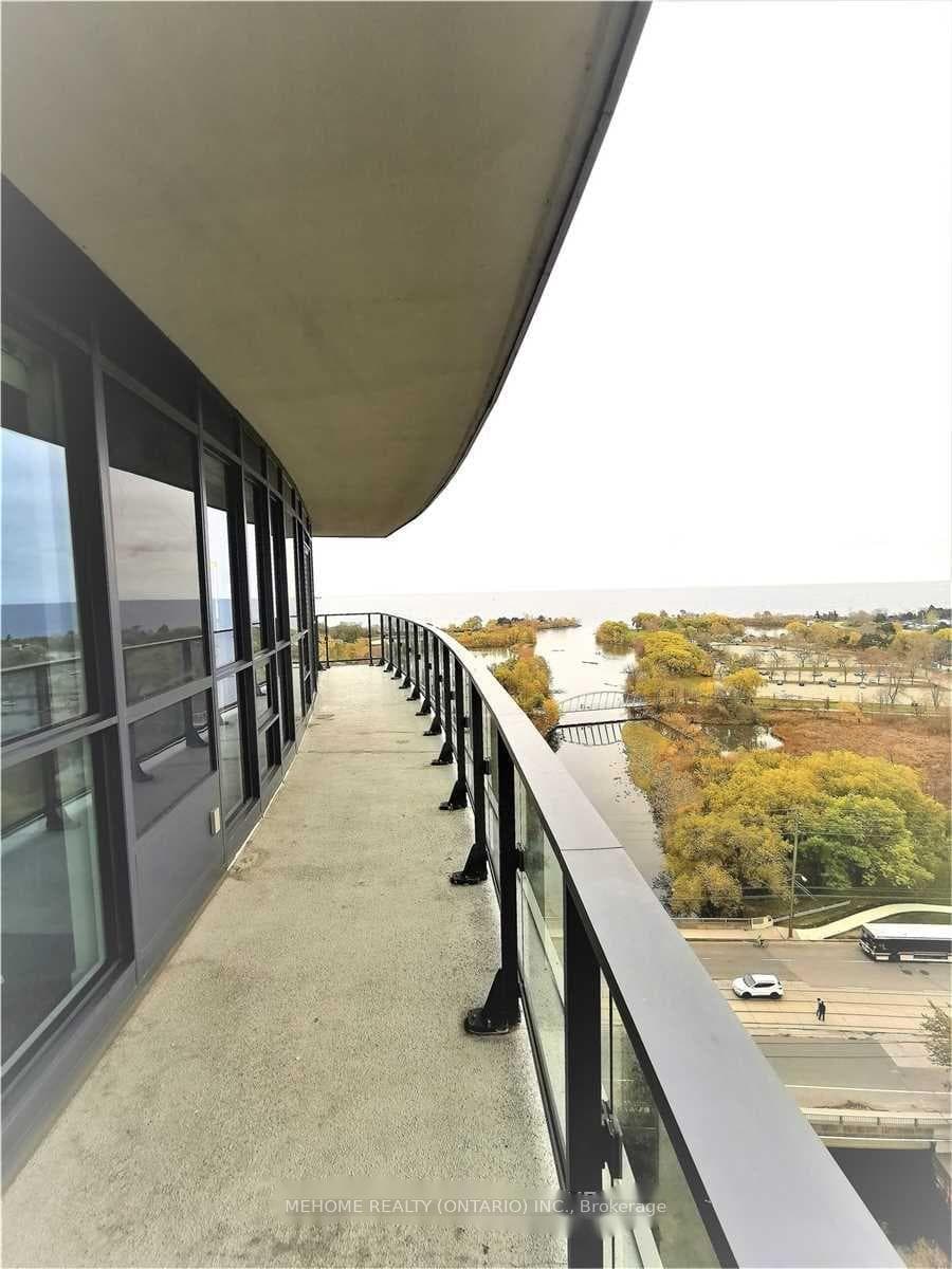 2212 Lake Shore Boulevard Unit 1703 photo 24