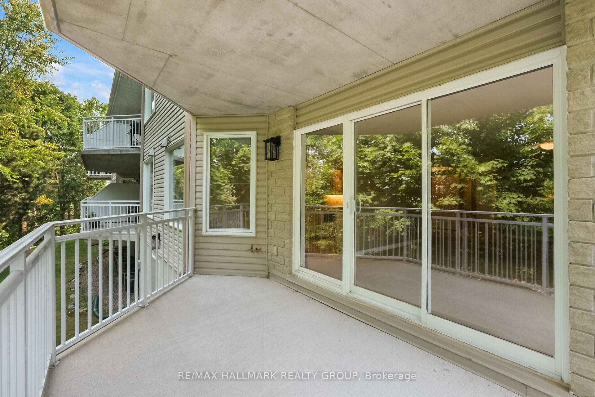 131 Robson Court Unit 1A photo 18
