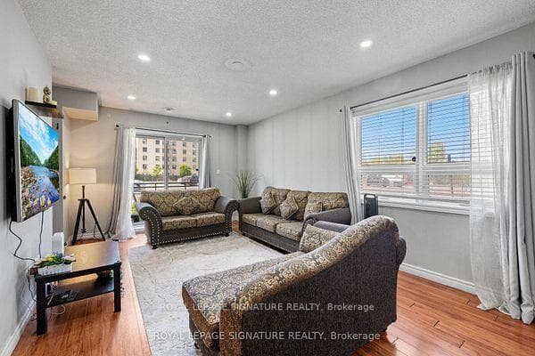 7405 Goreway Drive Unit 104 photo 5