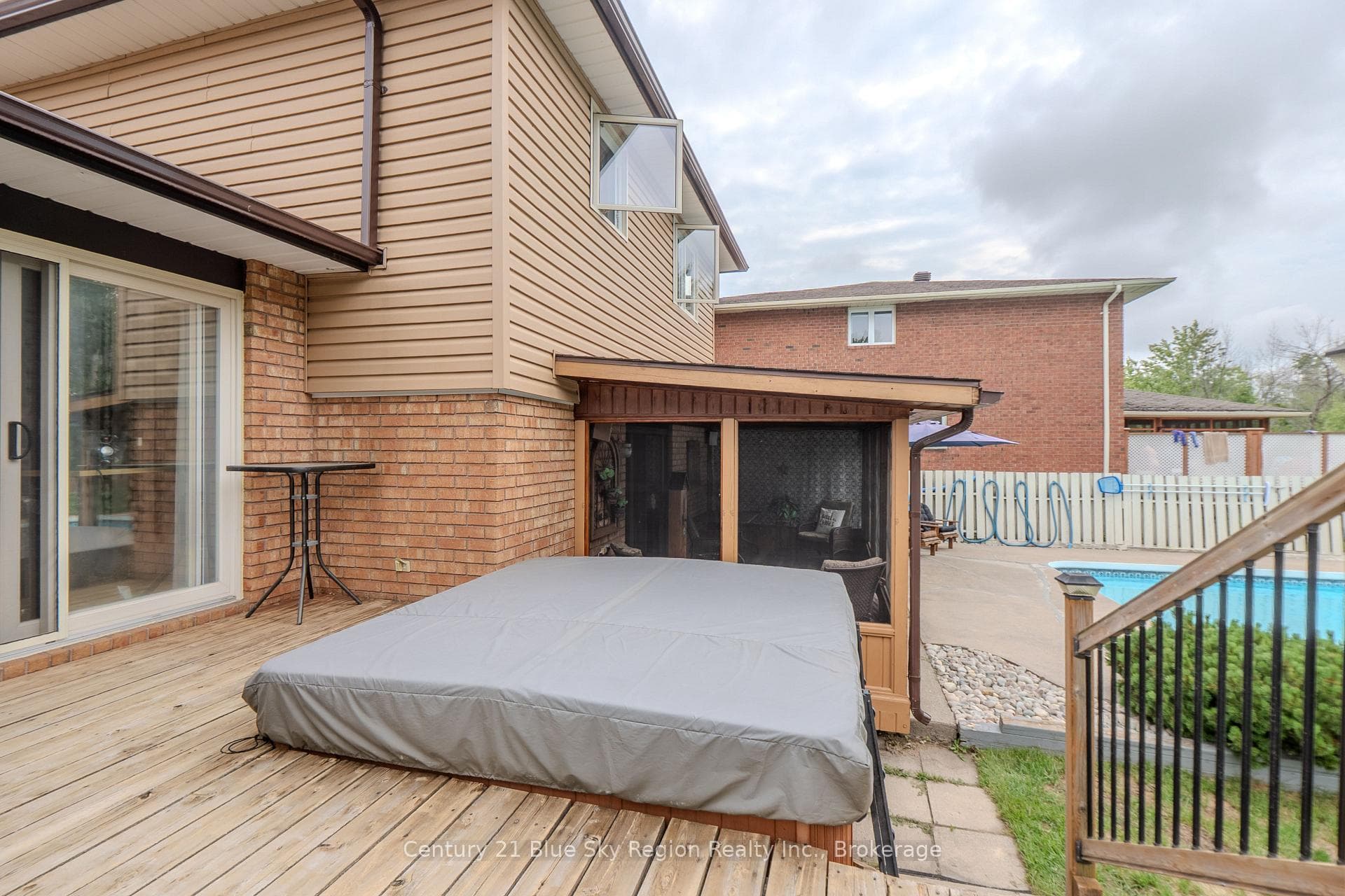 87 Labreche Drive photo 36