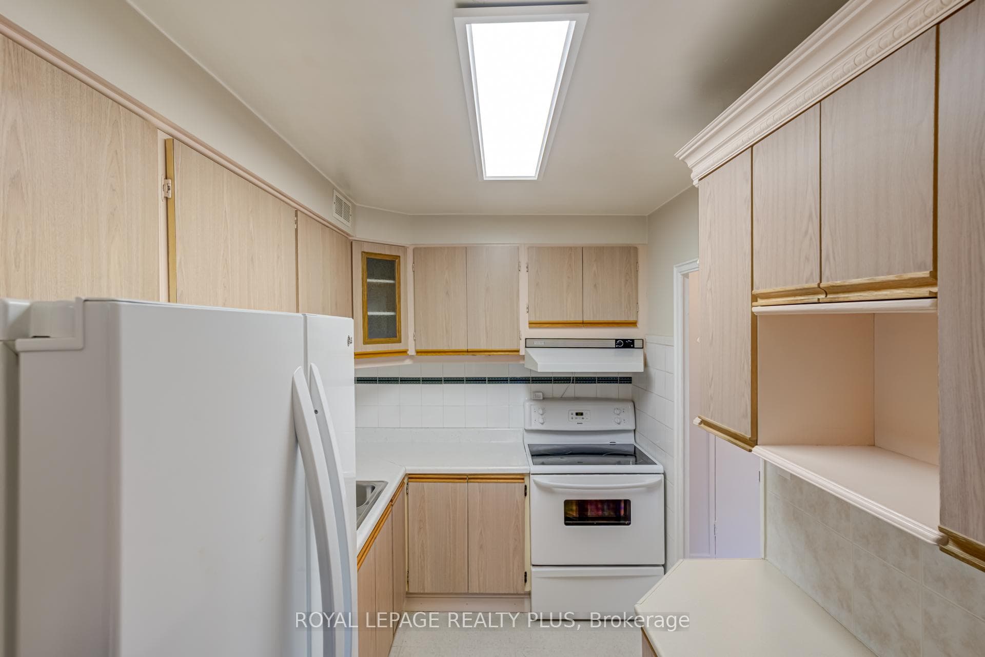 100 Coe Hill Drive Unit 409 photo 11